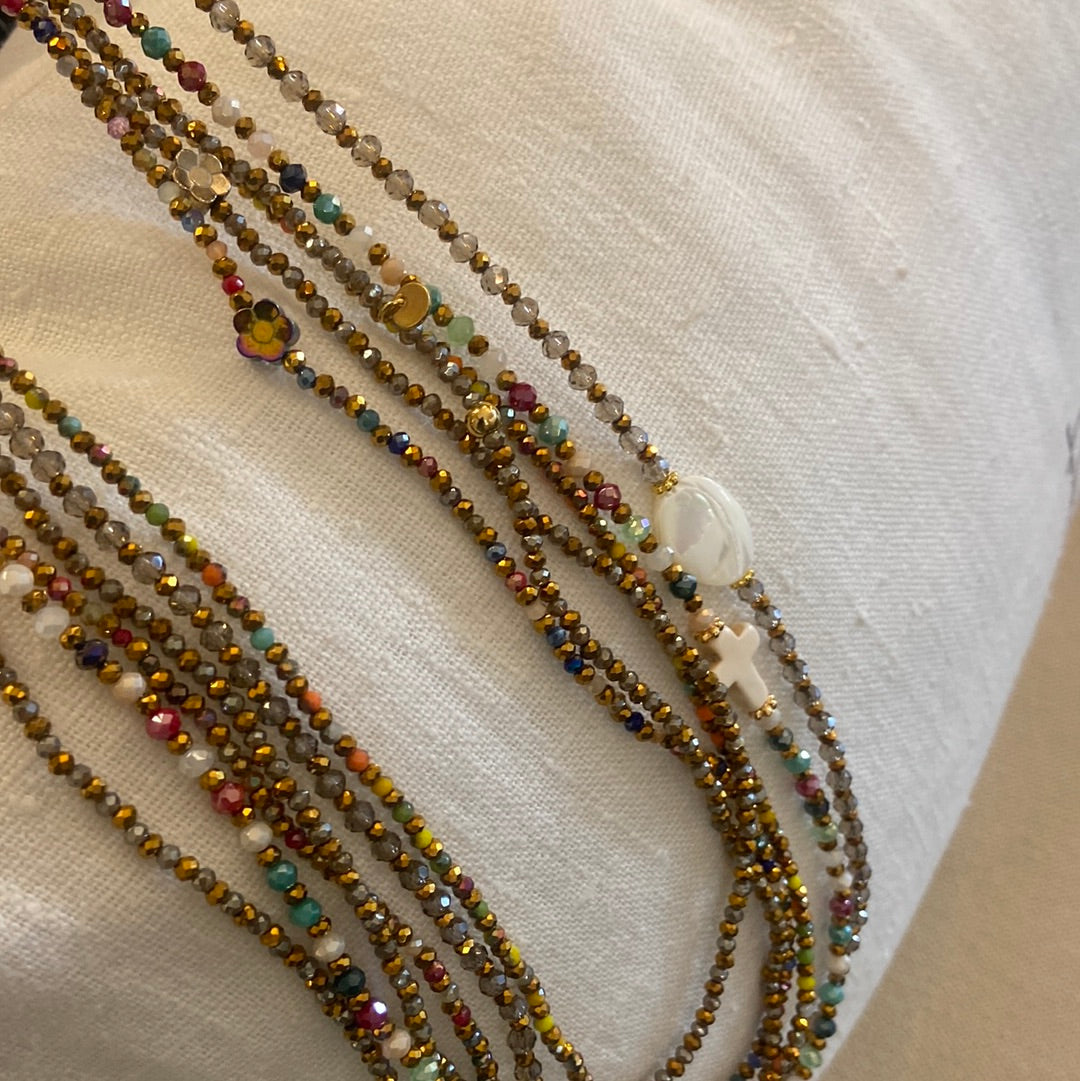 SAUTOIR EN PERLES DE VERRES